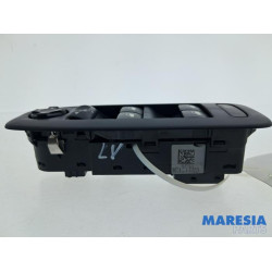 Peugeot - 2008 - Multi-functional window switch