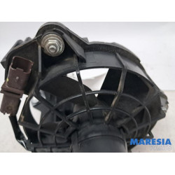 Renault - Twingo - Kühlgebläse Motor