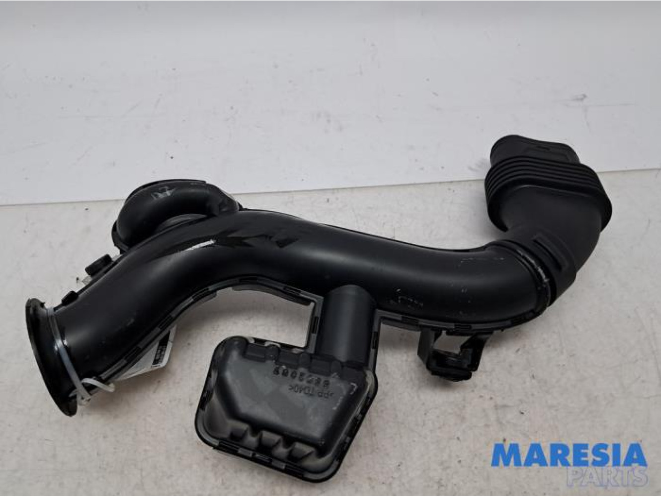 Renault - Twingo - Air intake hose