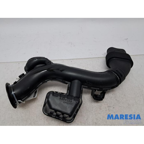 Renault - Twingo - Air intake hose