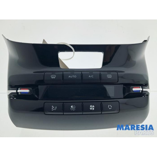 Peugeot - 2008 - Heizung Bedienpaneel
