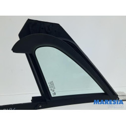 Peugeot - 2008 - Quarter light, front right