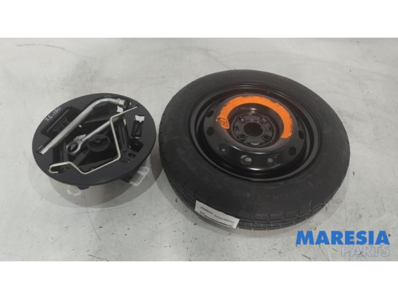 Fiat - 500 - Krikset + reservewiel