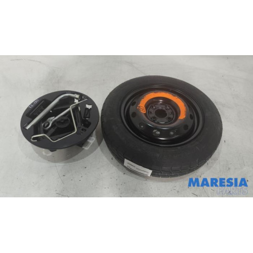 Fiat - 500 - Krikset + reservewiel