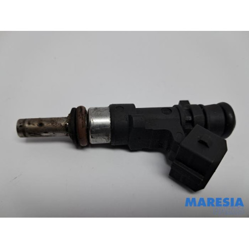 Renault - Megane - Injector (petrol injection)
