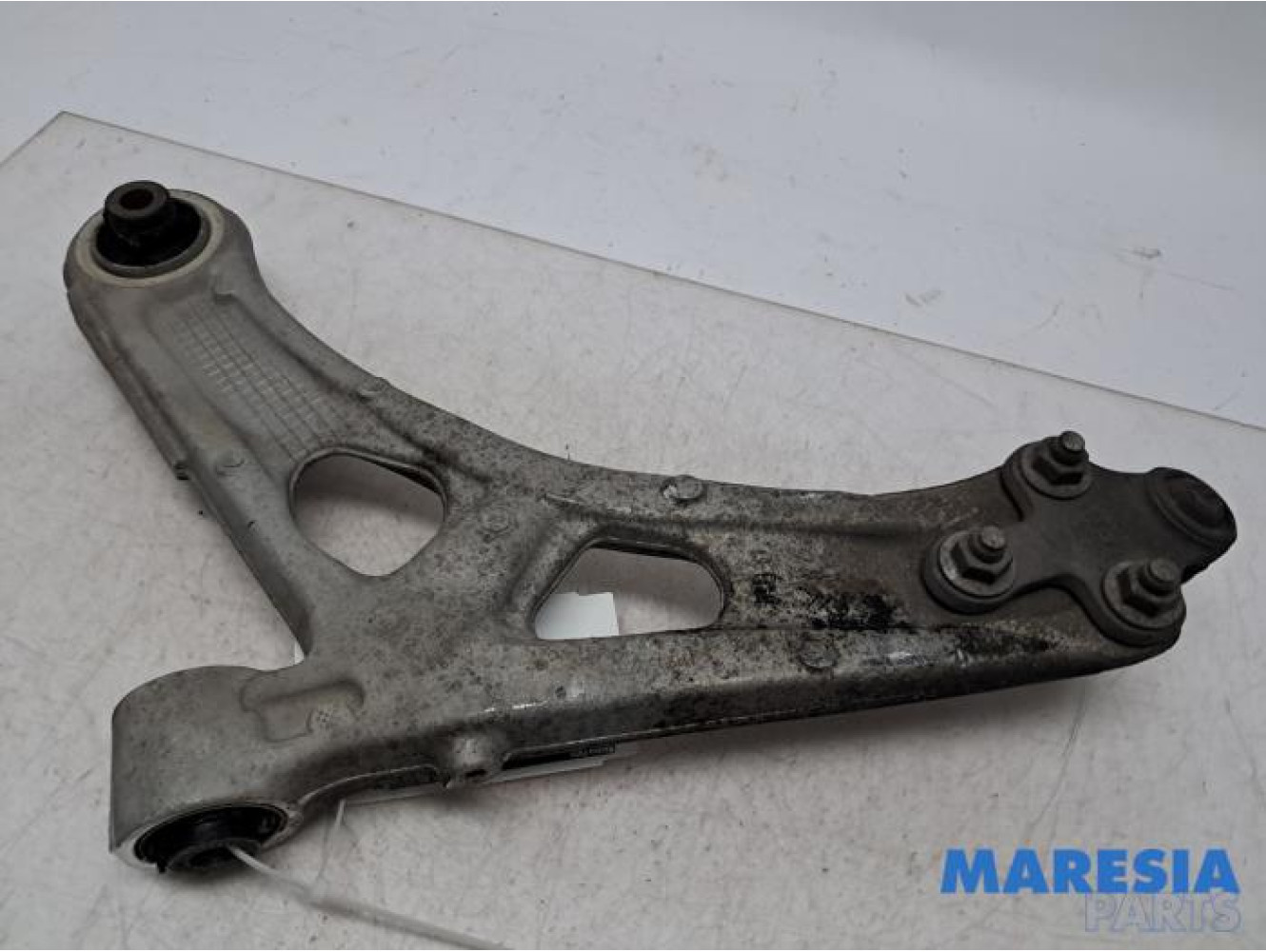Citroen - Berlingo - Front lower wishbone, right