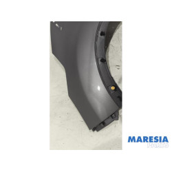 Renault - Captur - Front wing, left