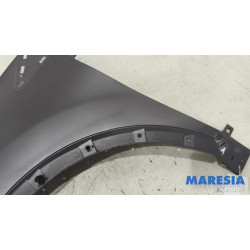 Renault - Captur - Front wing, left