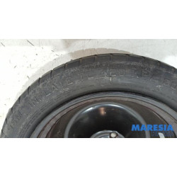 Renault - Captur - Krikset + reservewiel