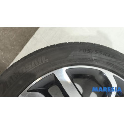 Renault - Captur - Sportvelgenset + banden