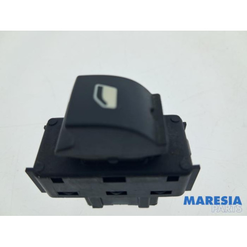 Citroen - DS3 - Electric window switch