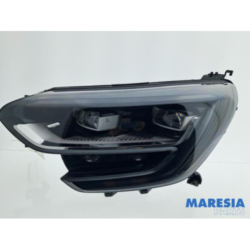 Renault - Megane - Scheinwerfer links