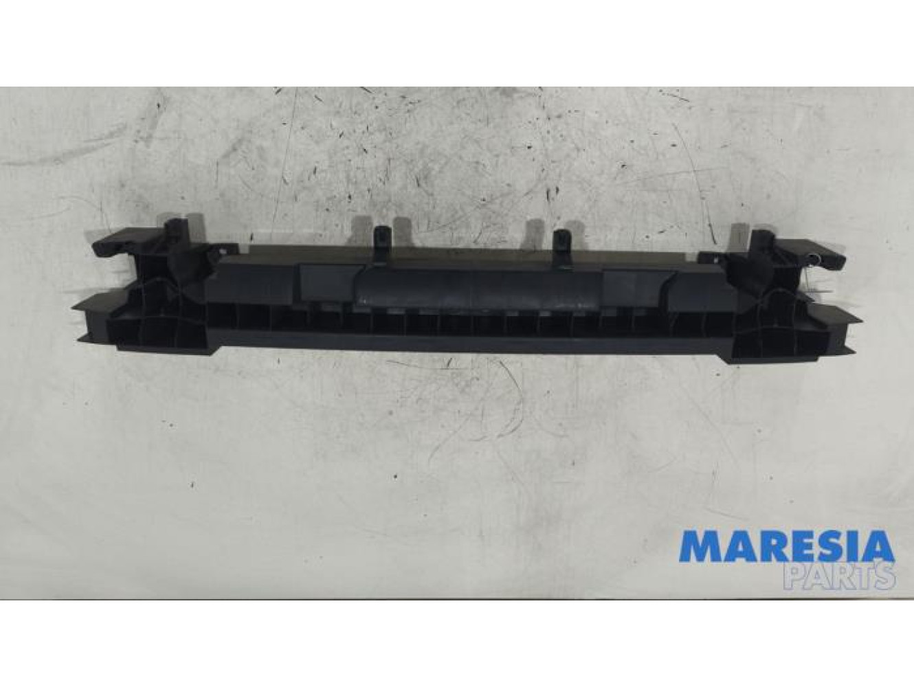 Renault - Captur - Rear bumper frame