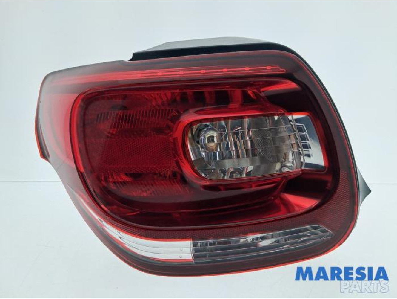 Citroen - DS3 - Taillight, left
