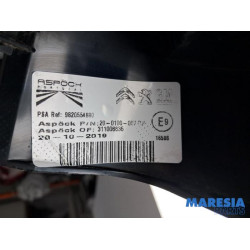 Citroen - Berlingo - Feu arrière droit