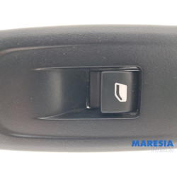 Citroen - Berlingo - Electric window switch