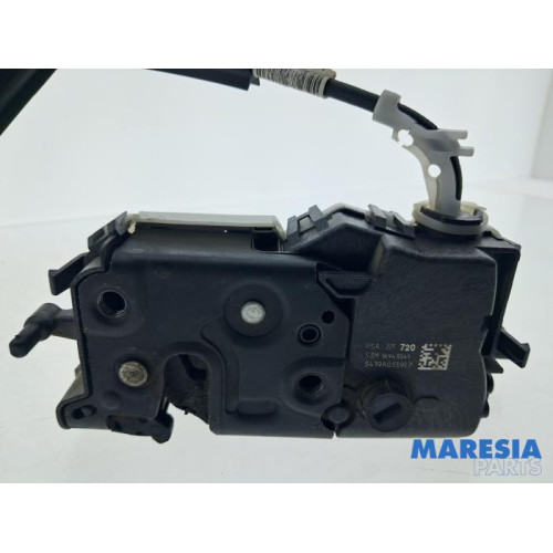 Citroen - Berlingo - Sliding door lock mechanism, right