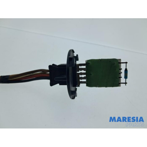 Citroen - DS3 - Heater resistor