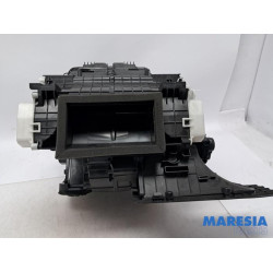 Renault - Captur - Heater housing