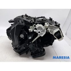 Renault - Captur - Heater housing