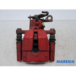 Renault - Clio - Rear brake calliper, right