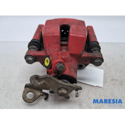 Renault - Clio - Rear brake calliper, right