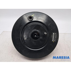 Renault - Clio - Brake servo