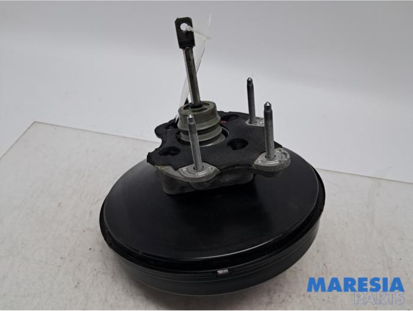 Renault - Clio - Brake servo