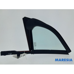 Citroen - DS3 - Quarter light, front right