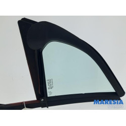Citroen - DS3 - Quarter light, front right