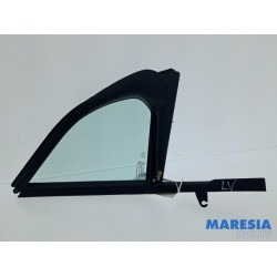 Citroen - DS3 - Quarter light, front left