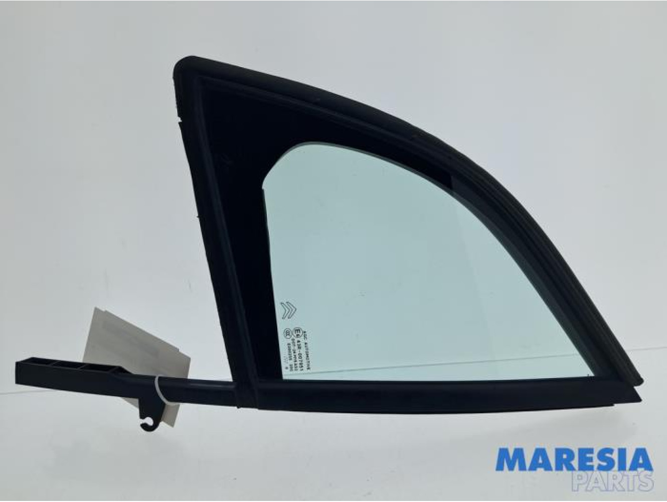 Citroen - DS3 - Quarter light, front left