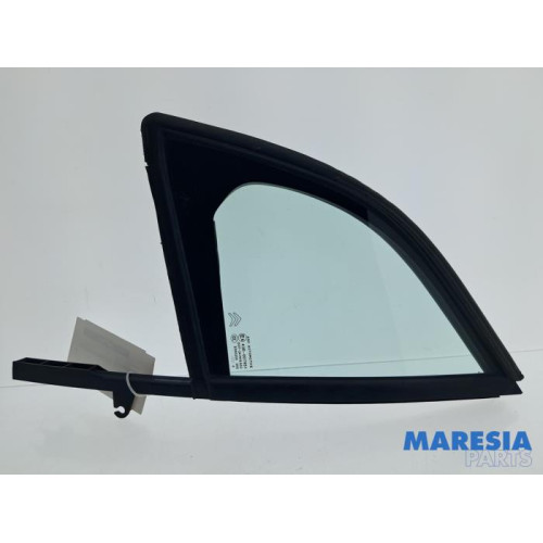 Citroen - DS3 - Quarter light, front left