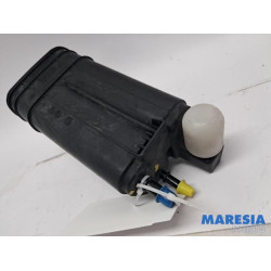 Renault - Clio - Carbon filter