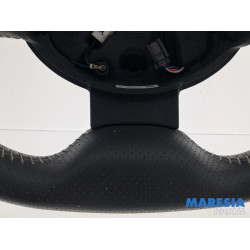 Renault - Twingo - Steering wheel