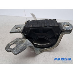 Fiat - 500 - Engine mount