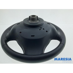 Renault - Captur - Steering wheel