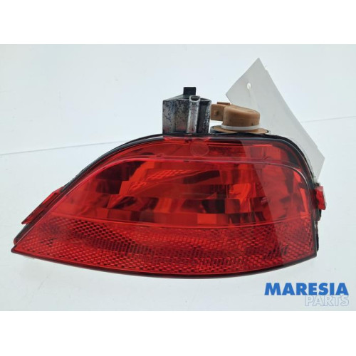 Renault - Captur - Rear fog light