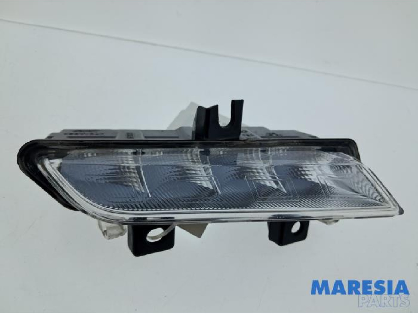 Renault - Captur - Dagrijverlichting rechts