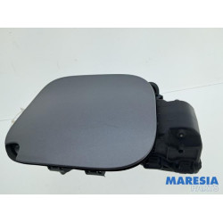 Renault - Captur - Tank cap cover