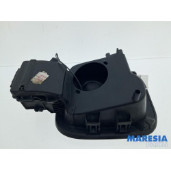 Renault - Captur - Tank cap cover