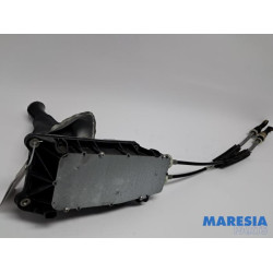 Renault - Captur - Gear stick