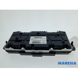 Renault - Captur - Instrument panel