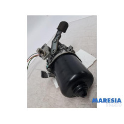 Citroen - DS3 - Front wiper motor
