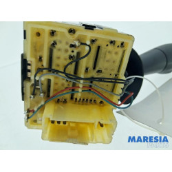 Renault - Captur - Wiper switch