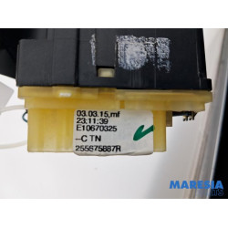 Renault - Captur - Wiper switch