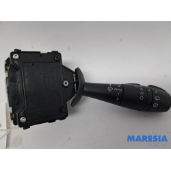 Renault - Captur - Wiper switch
