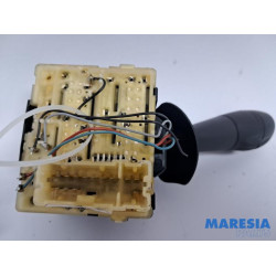 Renault - Captur - Wiper switch