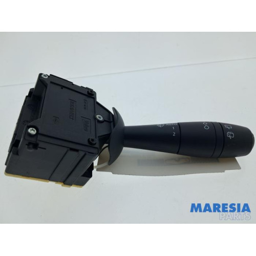 Renault - Captur - Wiper switch