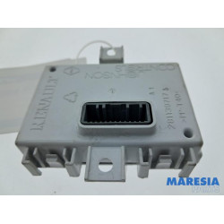 Renault - Captur - Navigatie Module